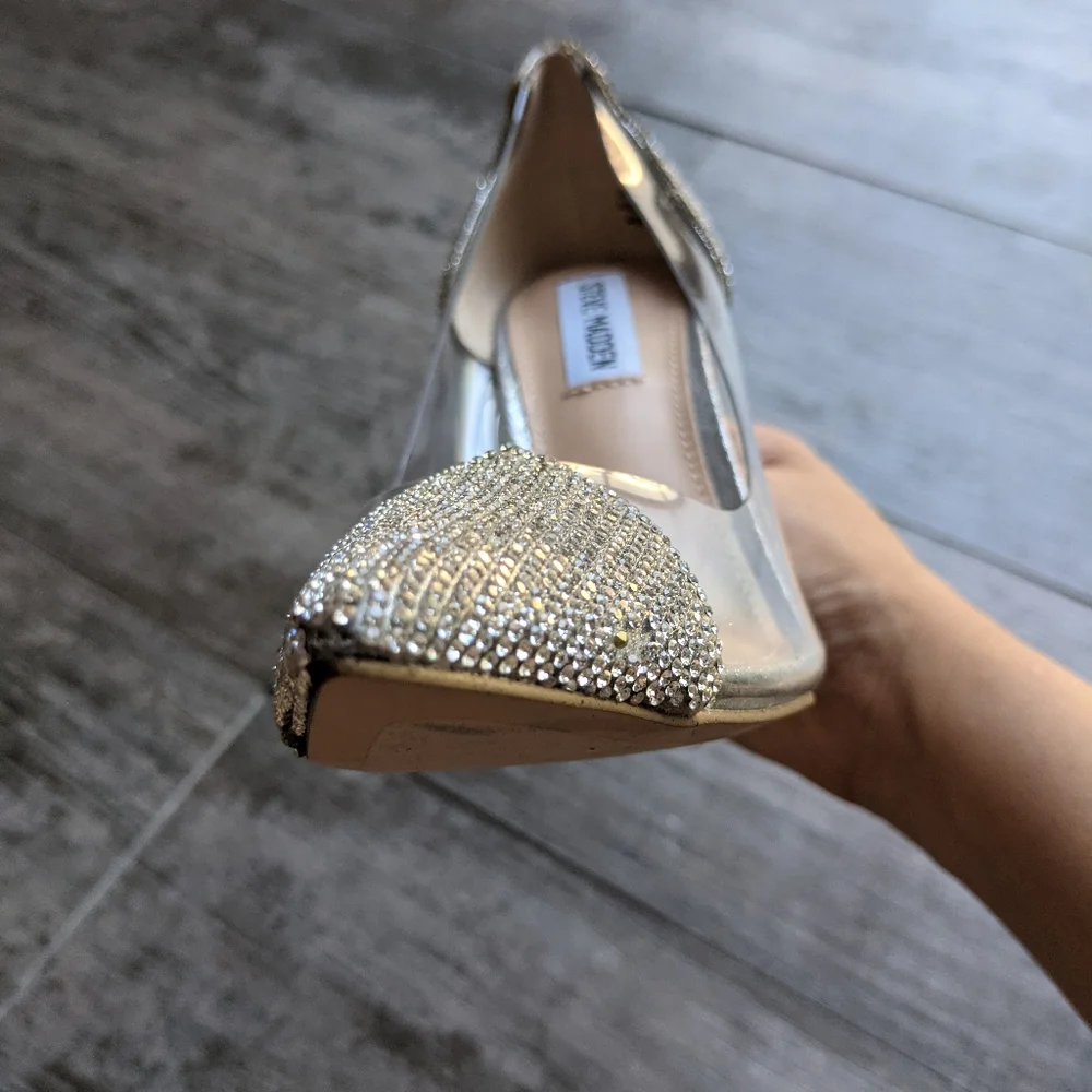 STEVE MADDEN Malibu Rhinestone Studded Clear Pump Size 6.5